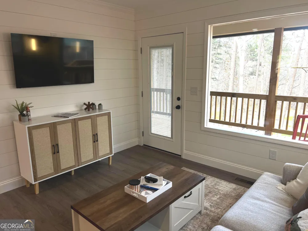 410 Lakeside Hills RD Martin, GA 30557