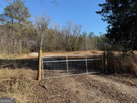 641 Dennis Station RD