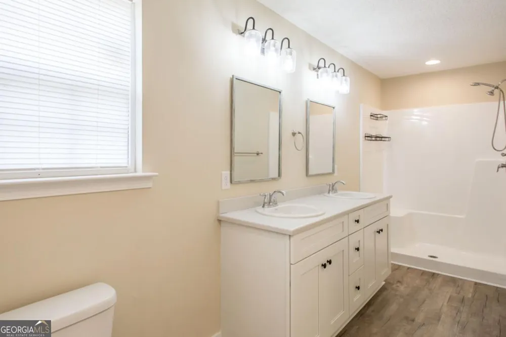 4758 Otter Creek CIR Blackshear, GA 31516