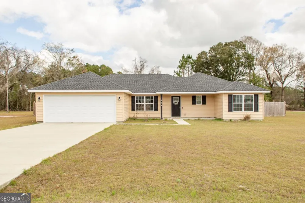4758 Otter Creek CIR Blackshear, GA 31516