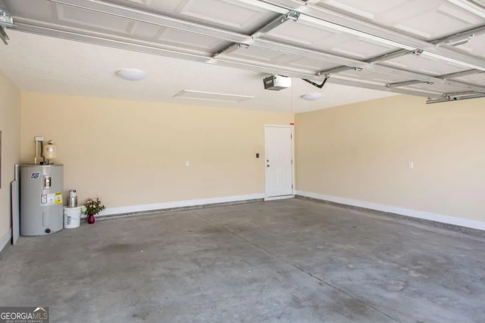 4758 Otter Creek CIR Blackshear, GA 31516