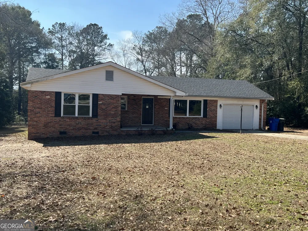 1342 N Jefferson ST Dublin, GA 31021