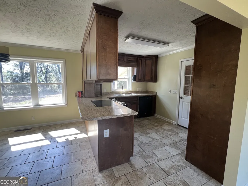 1342 N Jefferson ST Dublin, GA 31021