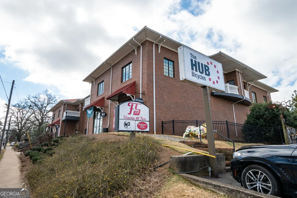 1449 Milledge AVE Athens, GA 30605