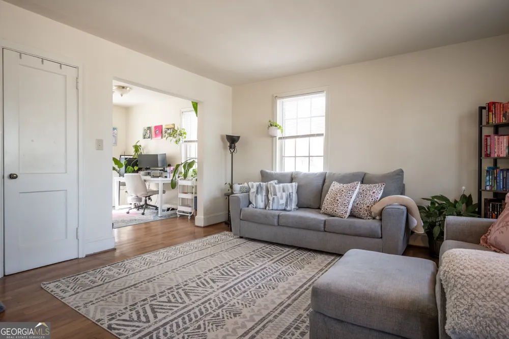 1449 Milledge AVE Athens, GA 30605