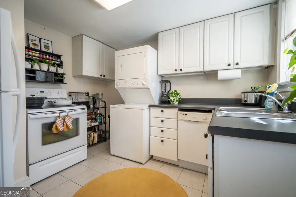 1449 Milledge AVE Athens, GA 30605