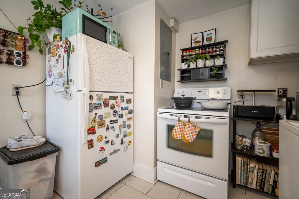 1449 Milledge AVE Athens, GA 30605
