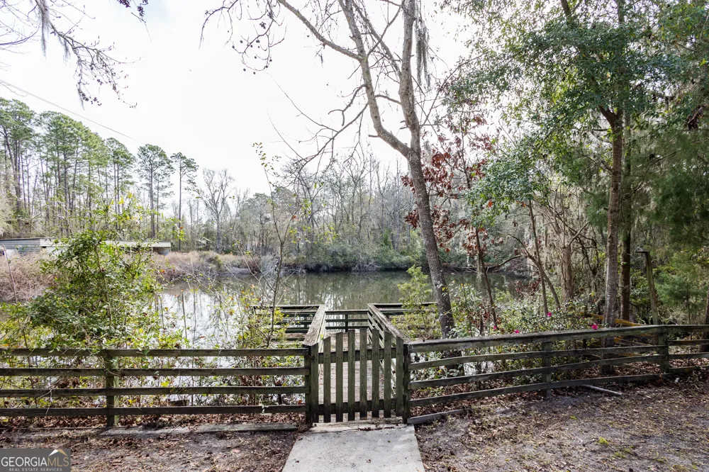 202 T ST St. Marys, GA 31558