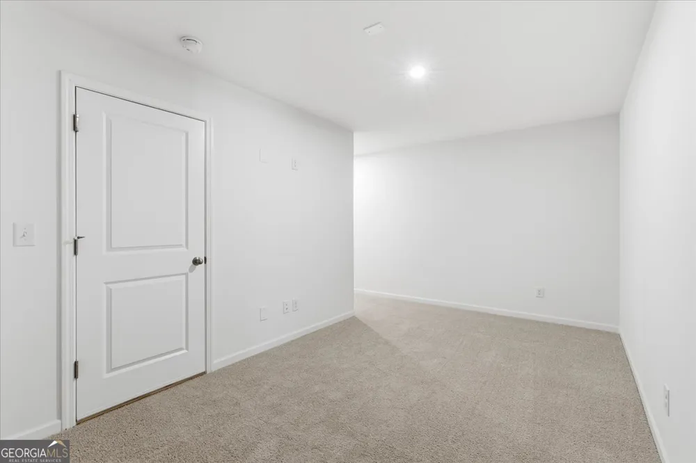 16 Silver Leaf LN Dawsonville, GA 30534