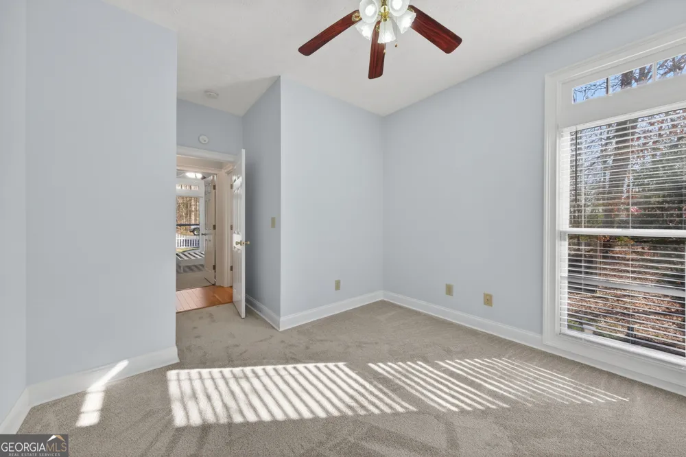 390 Lake Place DR Lavonia, GA 30553