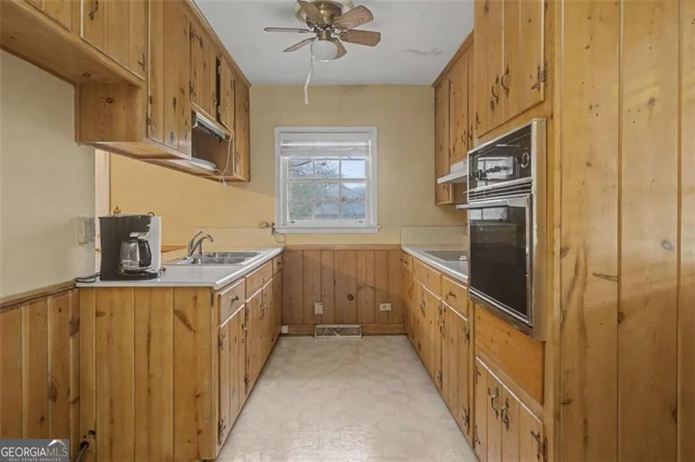 263 E Girard AVE Cedartown, GA 30125