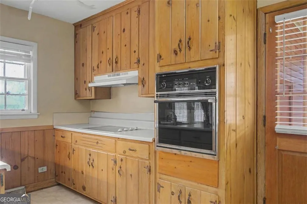 263 E Girard AVE Cedartown, GA 30125