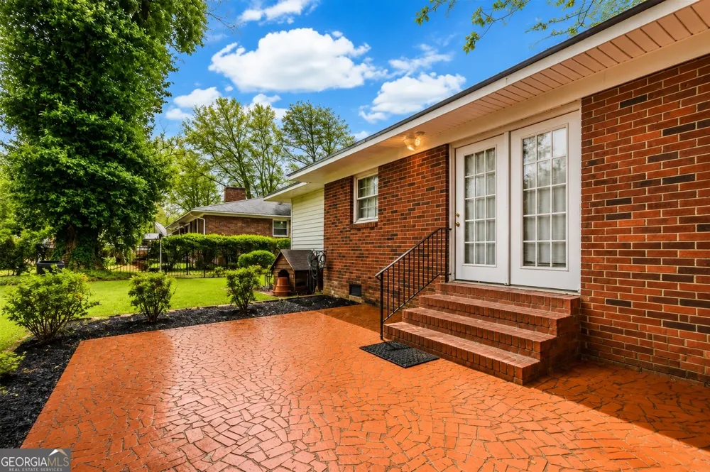 263 E Girard AVE Cedartown, GA 30125