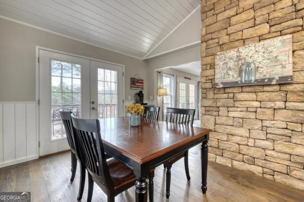 176 Madison AVE Blairsville, GA 30512