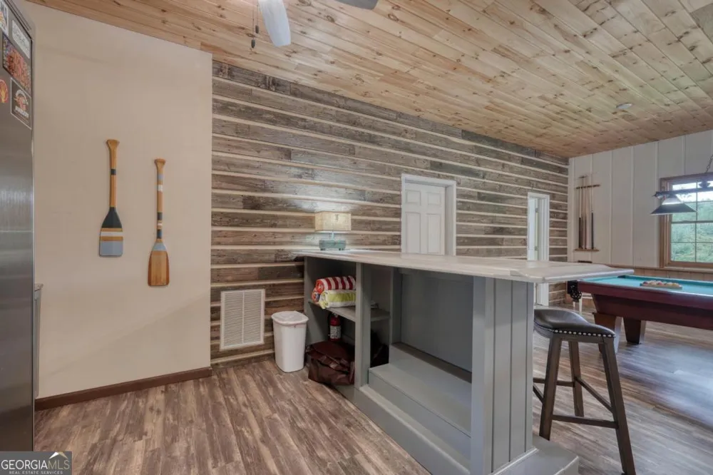 176 Madison AVE Blairsville, GA 30512