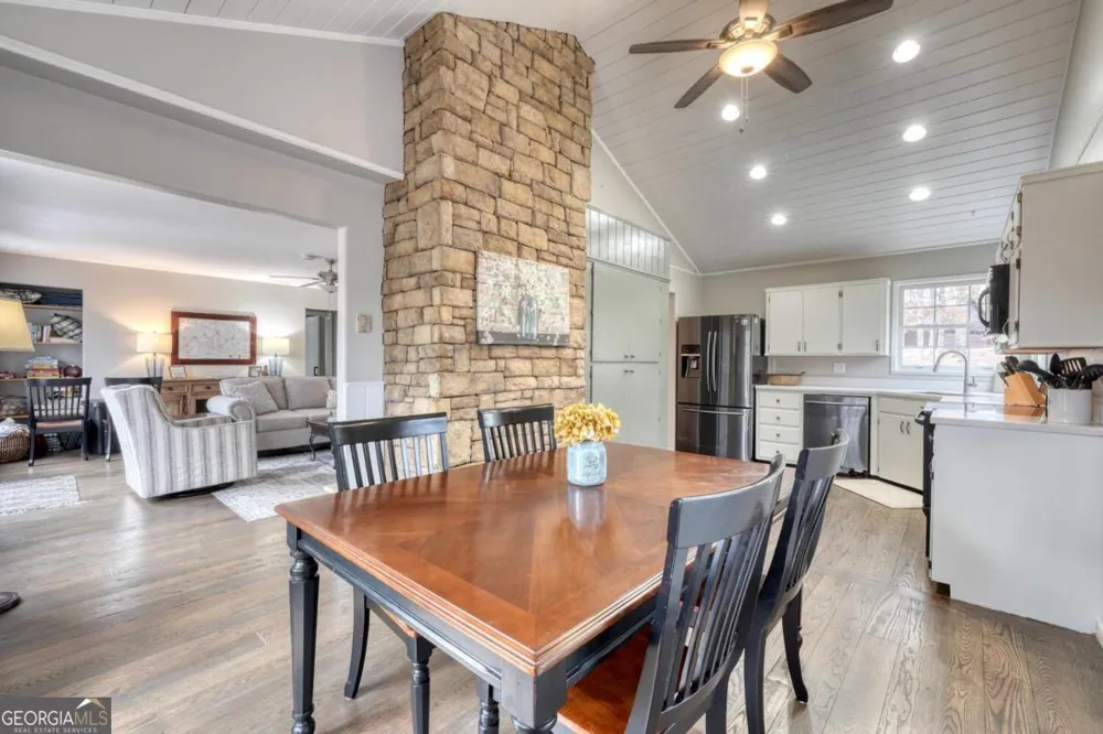 176 Madison AVE Blairsville, GA 30512