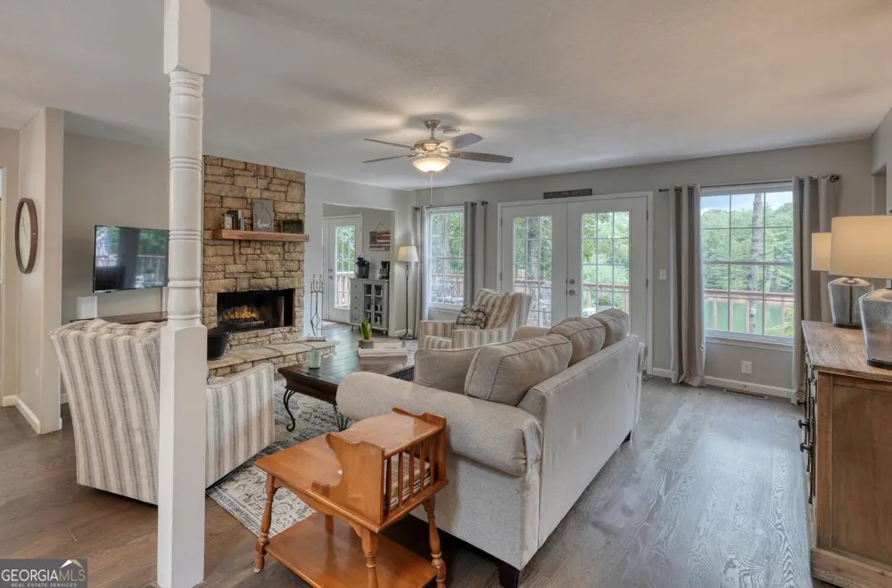 176 Madison AVE Blairsville, GA 30512