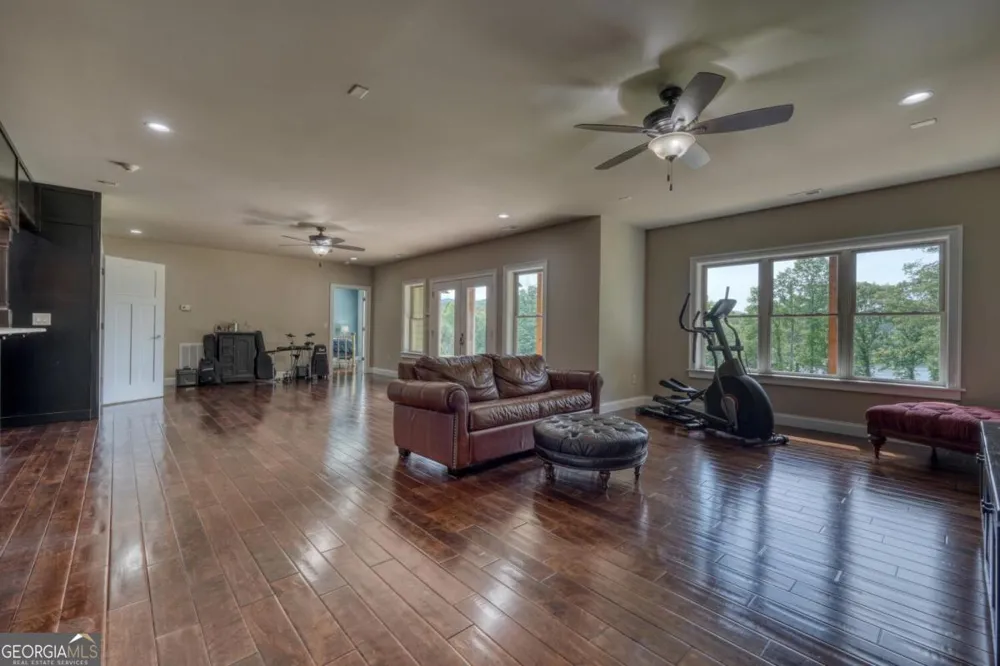 583 Fleenor RD Blairsville, GA 30512