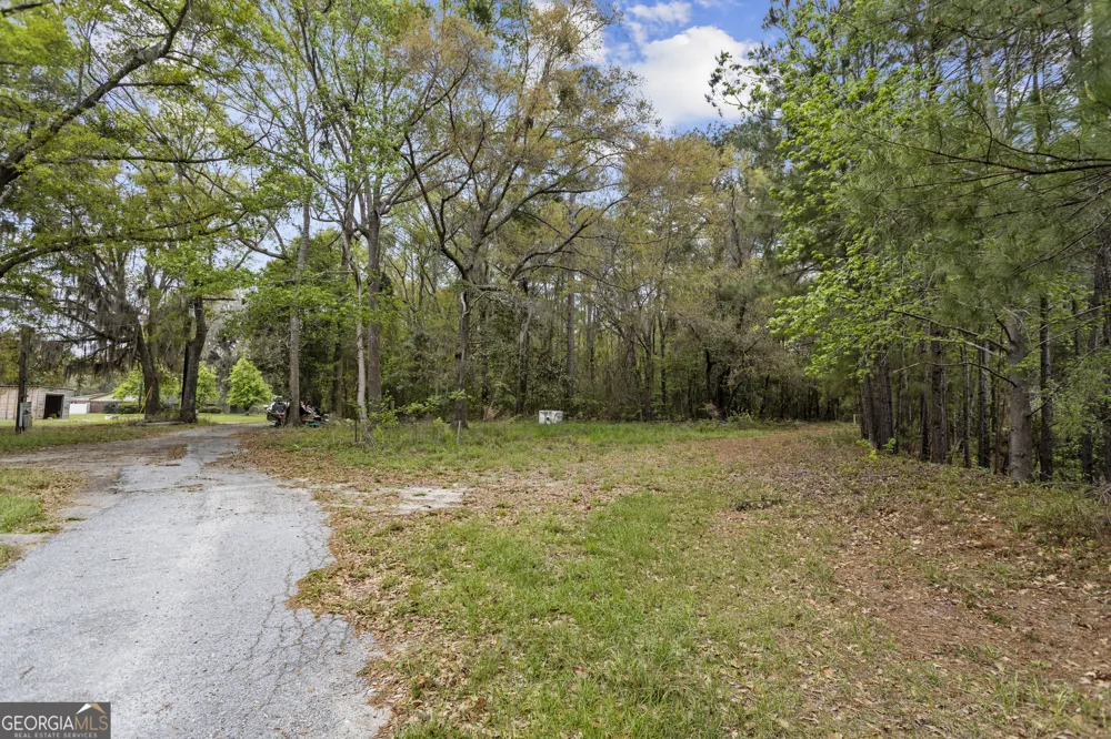 160 Hall ST Hinesville, GA 31313