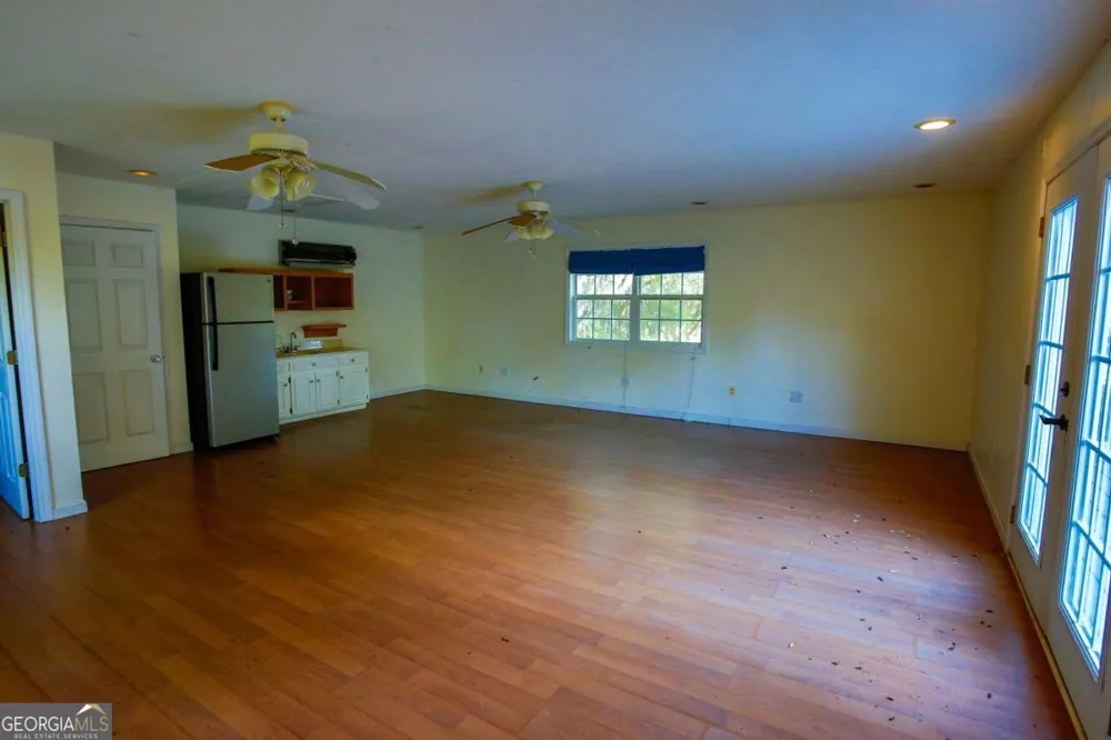 528 Gardner RD Baxley, GA 31513