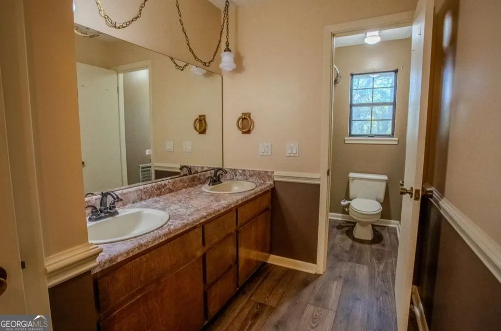 528 Gardner RD Baxley, GA 31513