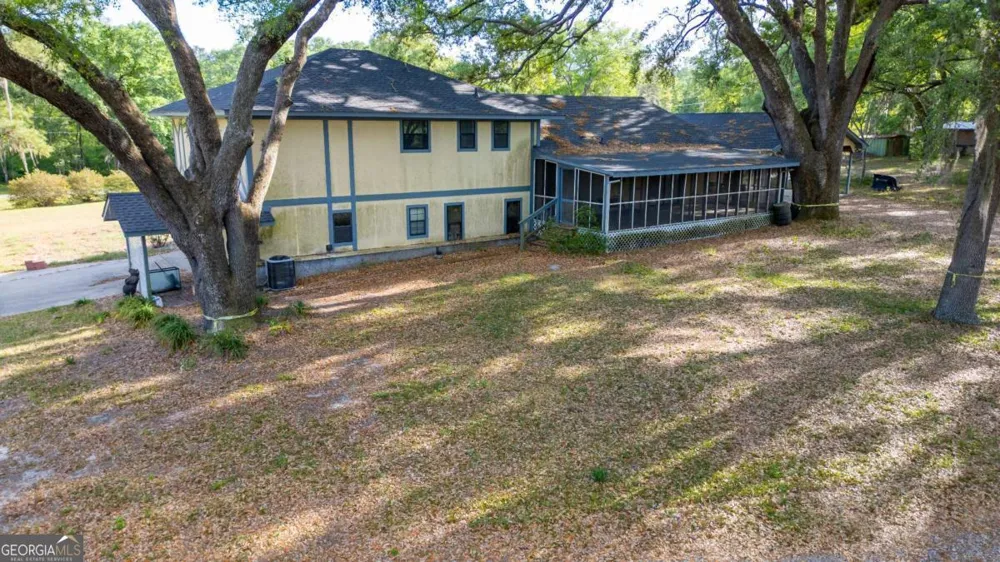 528 Gardner RD Baxley, GA 31513