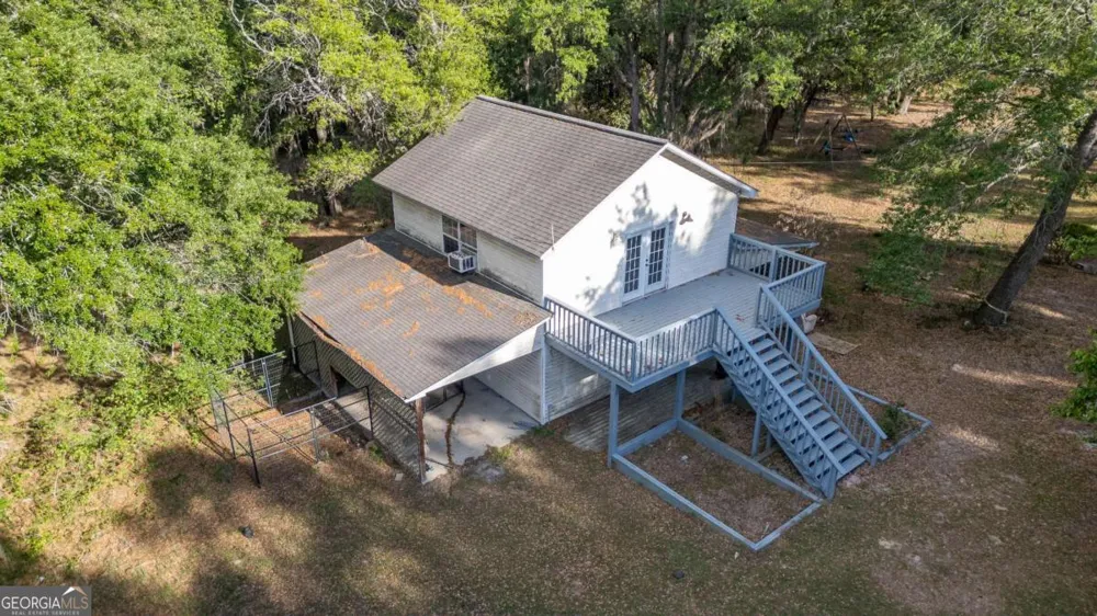 528 Gardner RD Baxley, GA 31513
