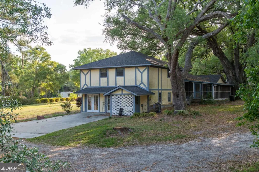 528 Gardner RD Baxley, GA 31513