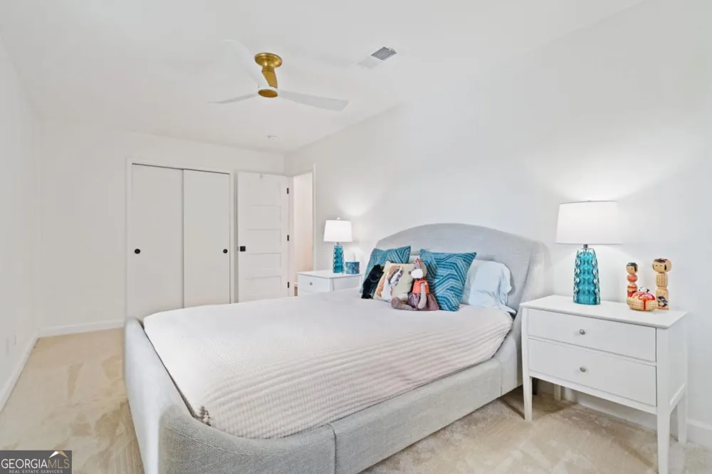 594 Hilltop LN Berkeley Lake, GA 30096