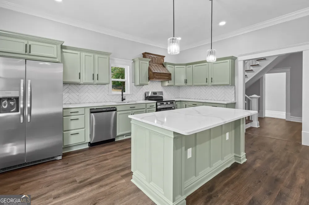 674 Dunlevie RD Allenhurst, GA 31301