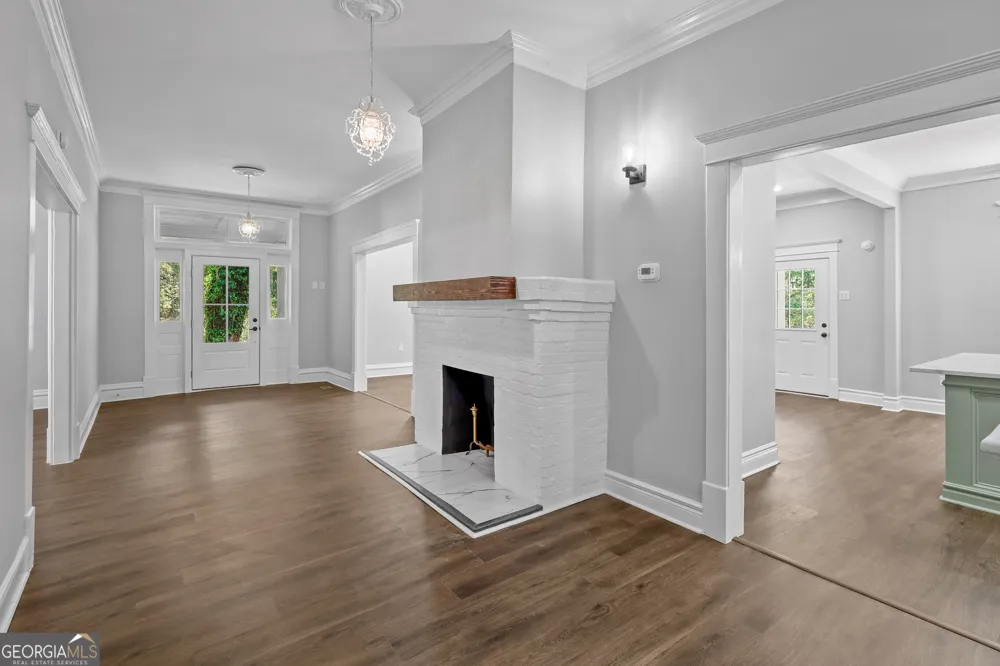 674 Dunlevie RD Allenhurst, GA 31301