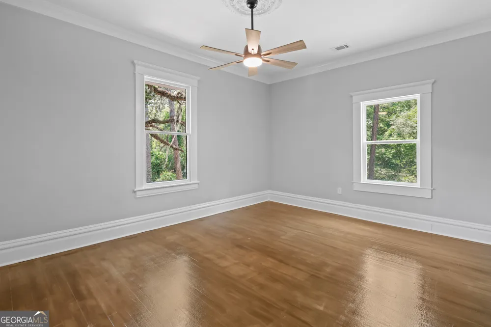 674 Dunlevie RD Allenhurst, GA 31301