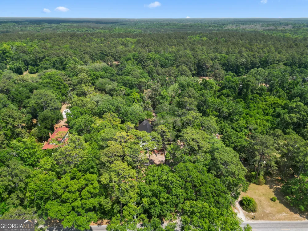 674 Dunlevie RD Allenhurst, GA 31301