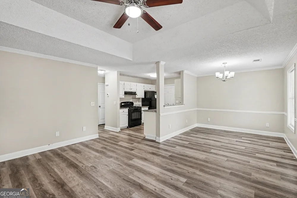 1382 N Hampton DR Hampton, GA 30228