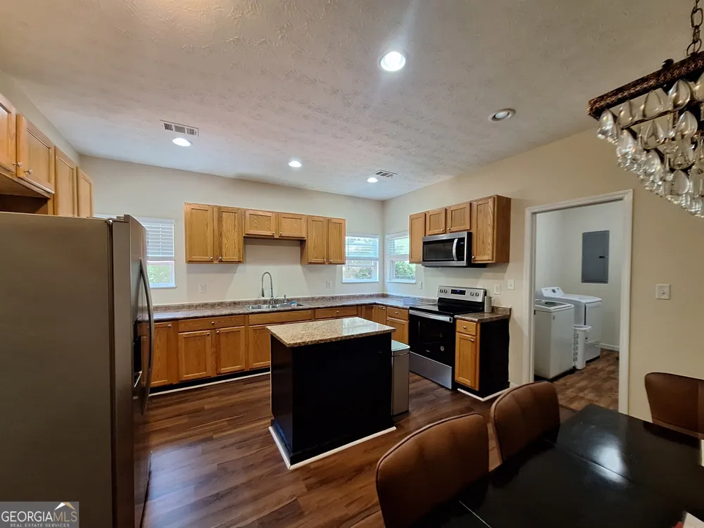 806 Springfield CIR LaFayette, AL 36862