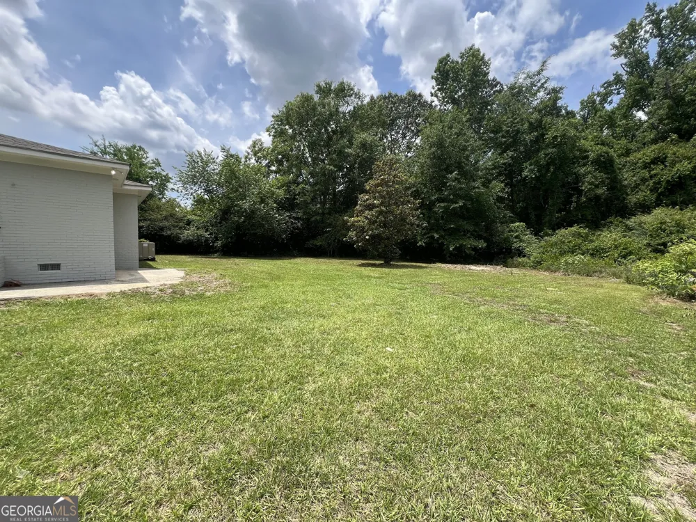206 Country Club RD Dublin, GA 31021