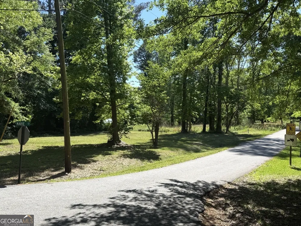 36 Marie ST Temple, GA 30179