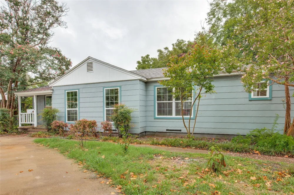 1524 W Lakeside Drive Garland, TX 75042