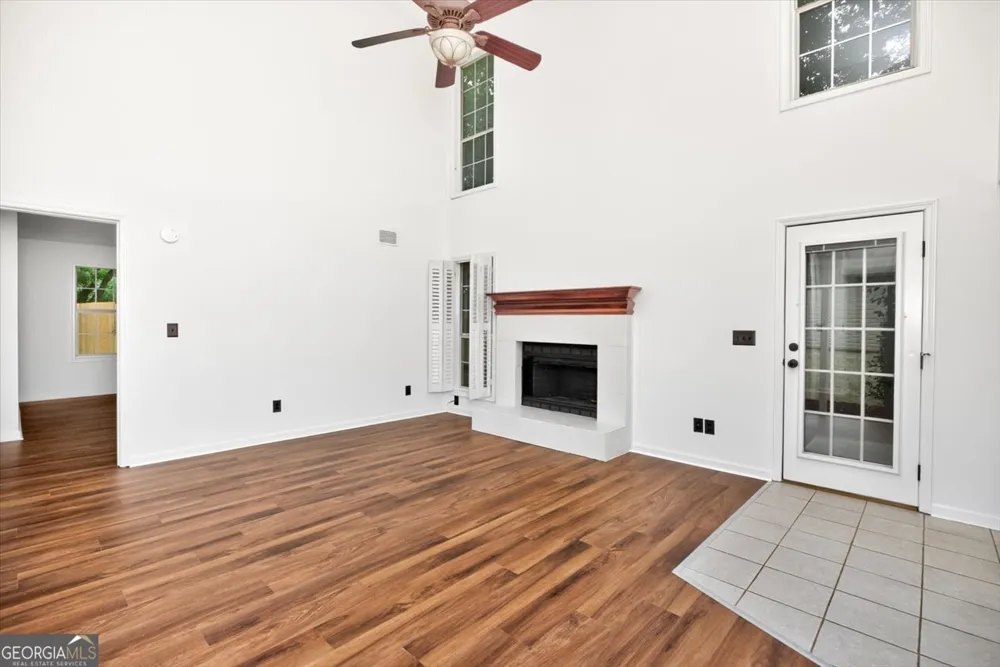 102 Applegate CT Bonaire, GA 31005