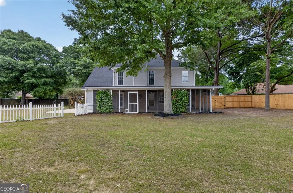 102 Applegate CT Bonaire, GA 31005