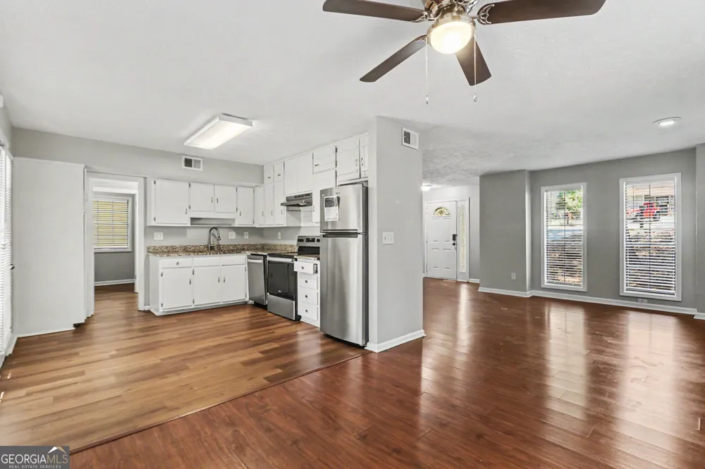 1012 Ascot CT Riverdale, GA 30296