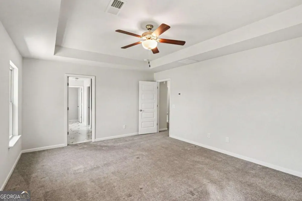 105 Mcentyre CT Calhoun, GA 30701