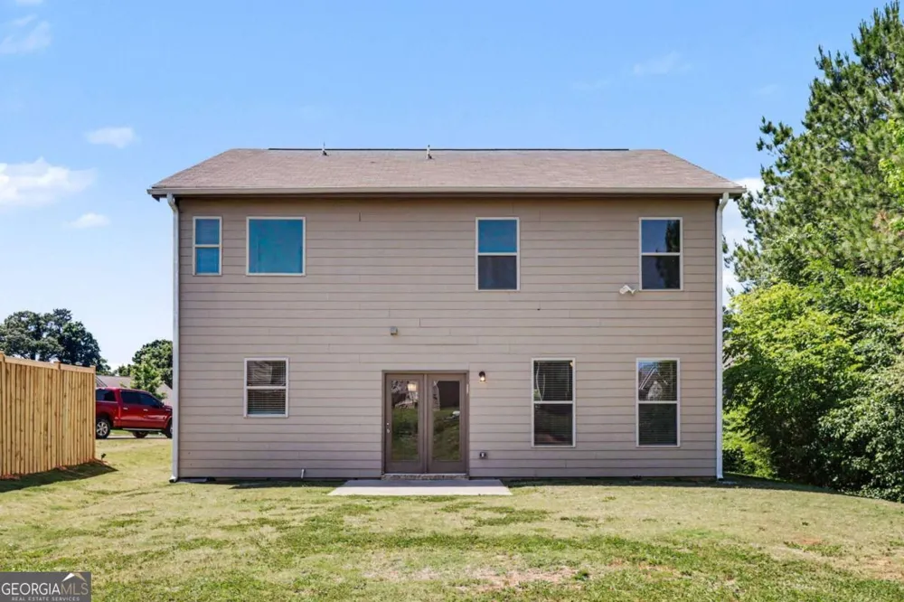 105 Mcentyre CT Calhoun, GA 30701
