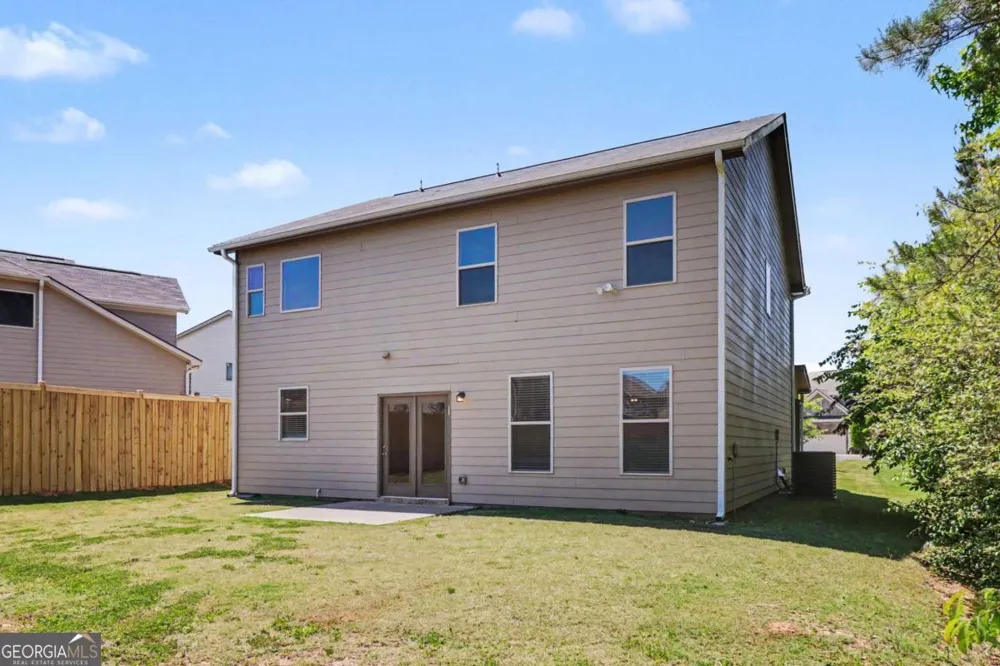 105 Mcentyre CT Calhoun, GA 30701