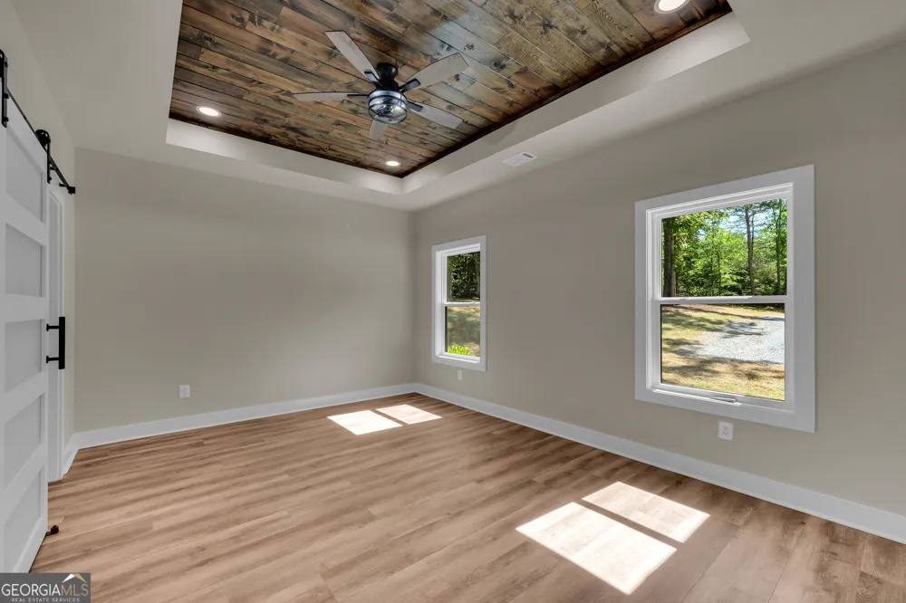 390 Champayne TRL Hartwell, GA 30643