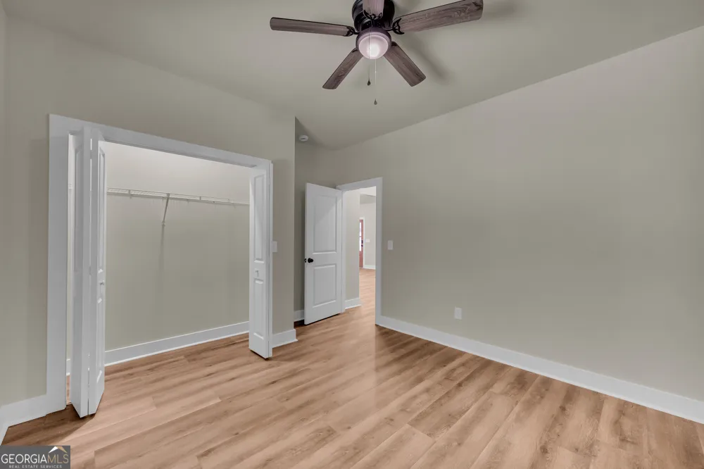 390 Champayne TRL Hartwell, GA 30643