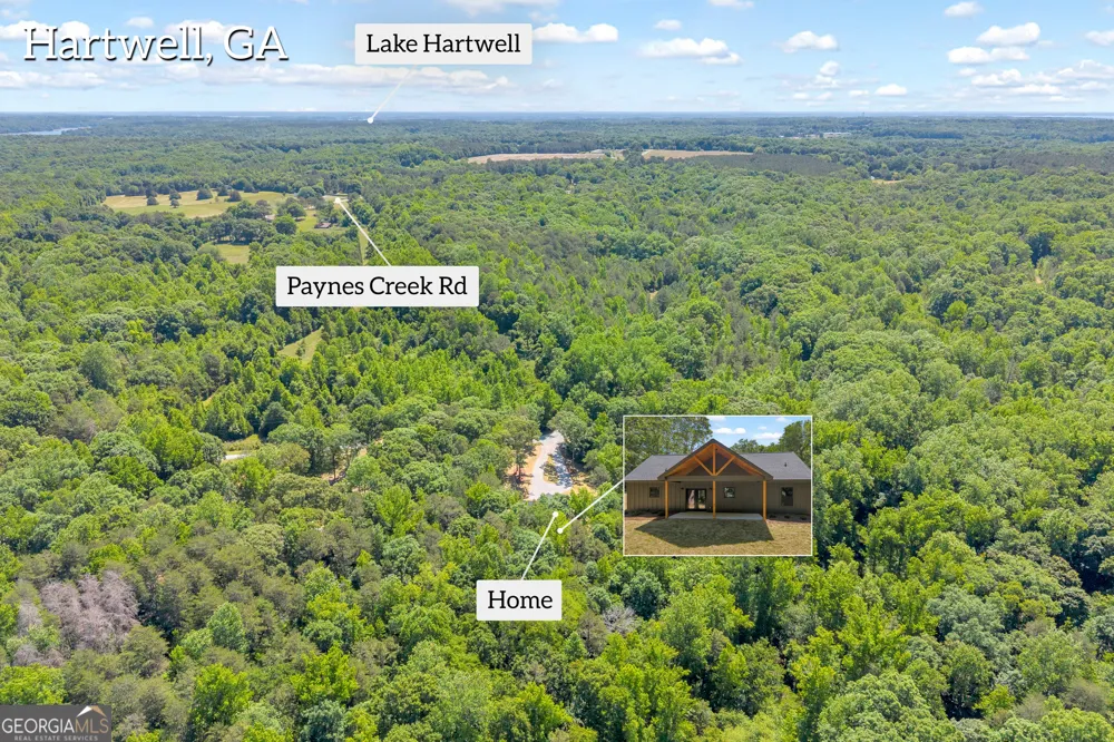 390 Champayne TRL Hartwell, GA 30643