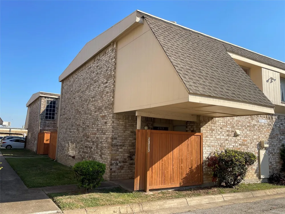 2313 Trellis Place Richardson, TX 75081