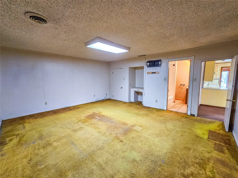1733 Palm Street Abilene, TX 79602