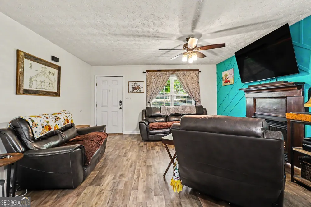 106 Granite ST Hogansville, GA 30230